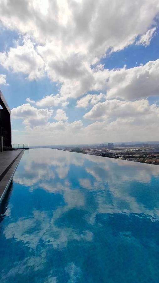 Hill10 Residence @Icity By Honeyhomestay Shah Alam Esterno foto